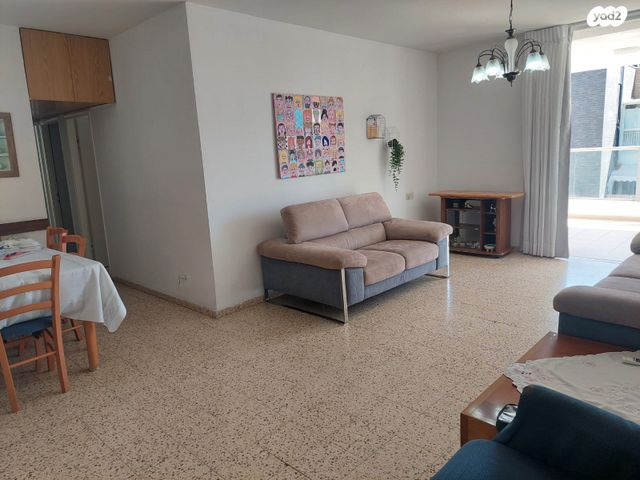 דירה, אברבנאל 26, רמב"ם, ראשון לציון