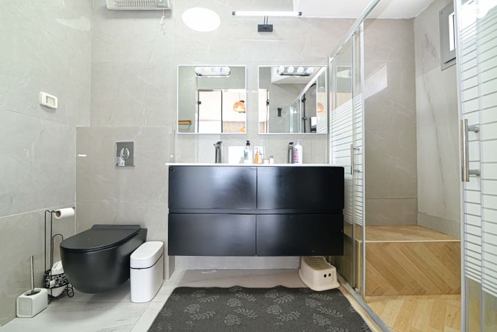 דירה, הגילה 17, נוף הטיילת, נתניה