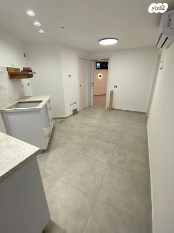 יחידת דיור, זלמן שז"ר 7, מרכז העיר, חדרה