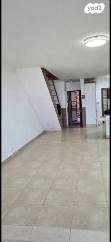 דופלקס, הניצחון 11, קרית משה, טבריה