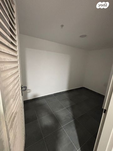 דירה, לשם 20, שאר העיר, אריאל