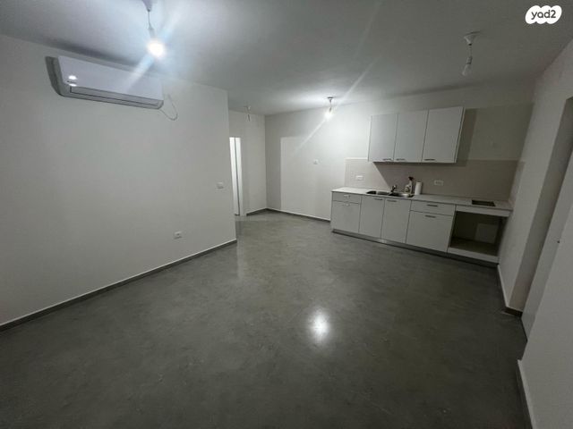 יחידת דיור, מרדכי שמואלביץ הלוי 7, נווה גן, פתח תקווה