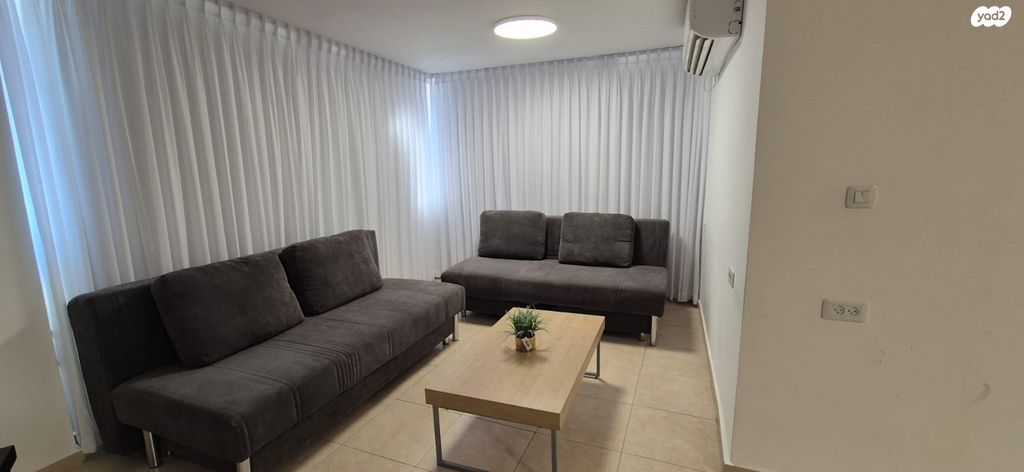 דירה, אילות 61, האשל, אילת