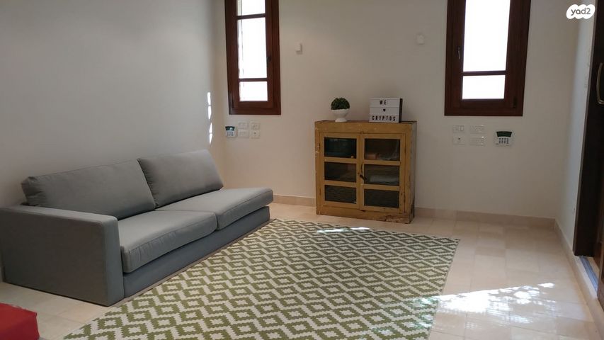 יחידת דיור, השקד 14, שדה ורבורג, שדה ורבורג