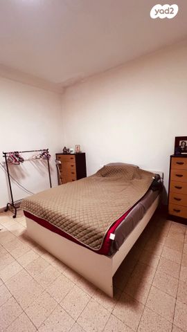 דירה, קריניצי 46, שכונת יהלום, מרכז העיר ב, רמת גן