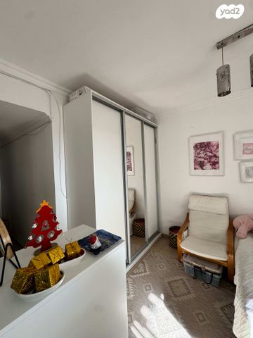 יחידת דיור, שדרות גולדה מאיר 21, קרית נורדאו, נתניה