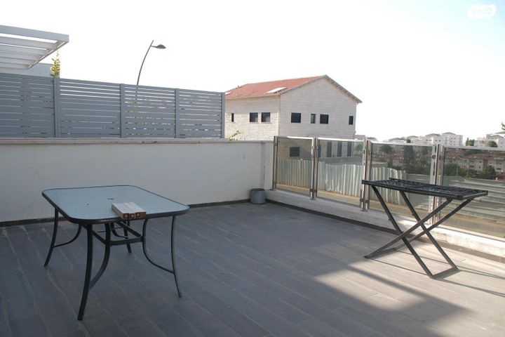 דירה, נווה שאנן 140, רובע ה', אריאל