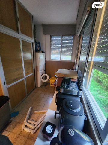 דירת גן, פינסקר 12, נווה שאנן, חיפה