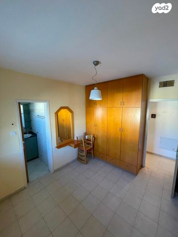 דירה, כצנלסון 15, מוצקין הותיקה, קרית מוצקין