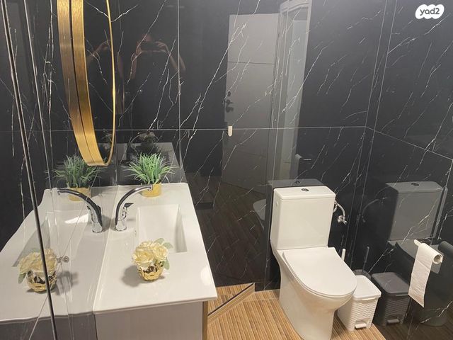 דירה, אילות 61, האשל, אילת