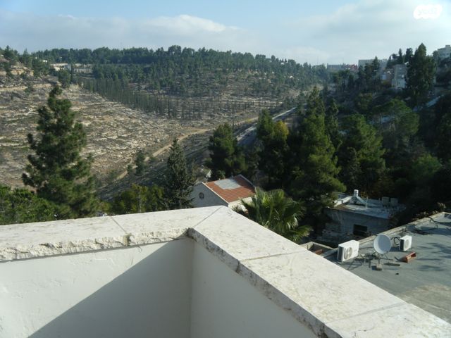 בית פרטי/ קוטג', שמריהו לוין 70, קרית היובל, ירושלים