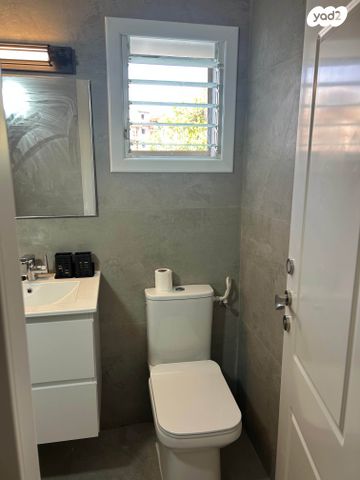 דירה, הגיבורים 1, עמידר, בת ים