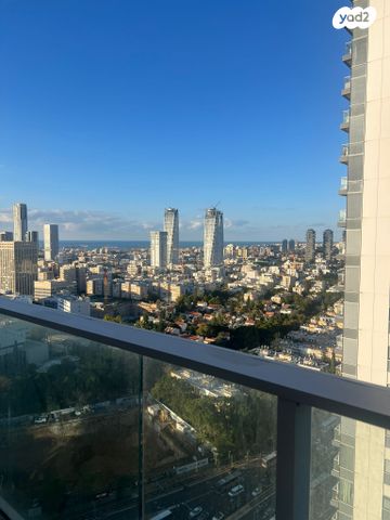 דירה, דרך מנחם בגין 144, מונטיפיורי, הרכבת, תל אביב יפו