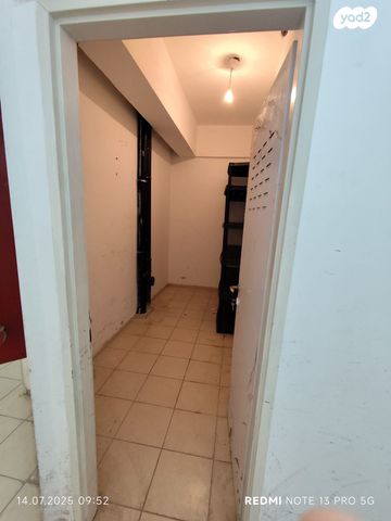 מחסן, יבנה 23, יוספטל, פתח תקווה