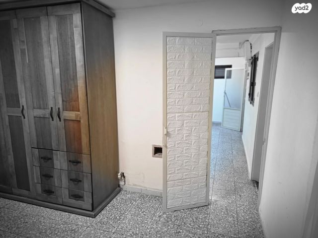 יחידת דיור, רד"ק 8, שיכוני המזרח, ראשון לציון