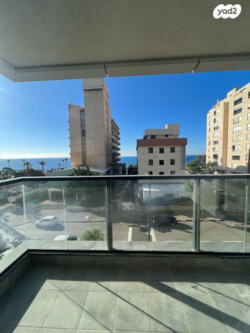 דירה, דוד המלך 14, צפון מערב מרכז העיר, נתניה