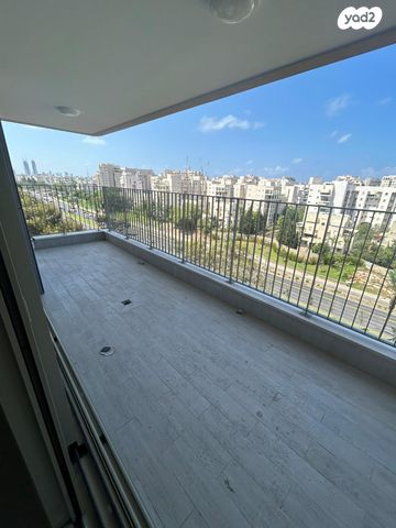 דירה, האמוראים 12, נווה אביבים, תל אביב יפו