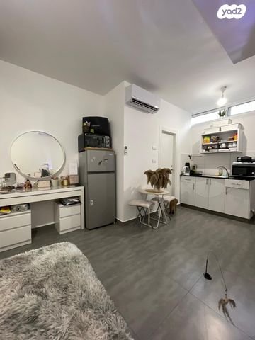 יחידת דיור, עזרה וביצרון 13, רמת אליהו, ראשון לציון