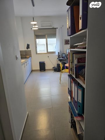 דירה, שרה 1, שער פלמר, תחנת רכבת השמונה, חיפה