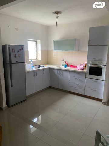 דירה, בורוכוב 11, צפון מערב מרכז העיר, נתניה