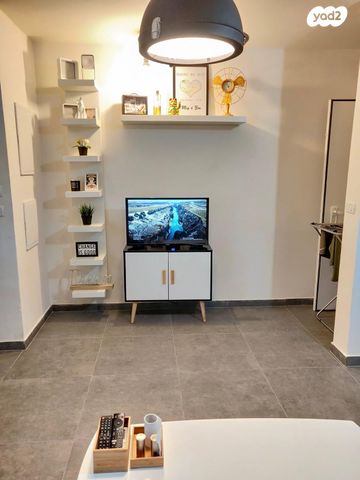 דירה, נחלת בנימין 159, פלורנטין, תל אביב יפו