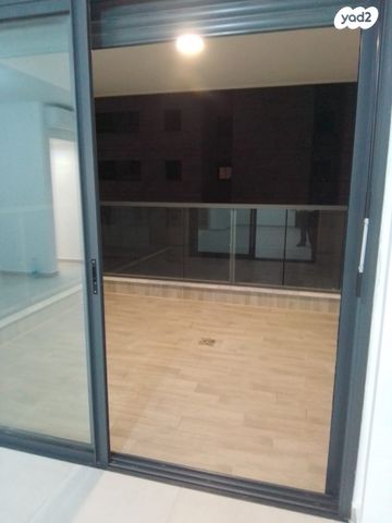 דירה, אריאל שרון 2, נווה שרון / שער העיר, נתיבות