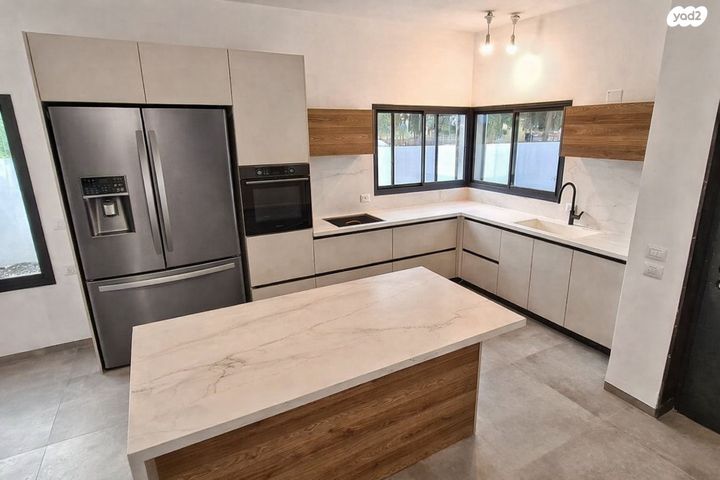 בית פרטי/ קוטג', הצופית 10, חבר, חבר