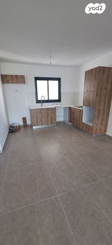 דירה, הרב מרדכי אליהו 23, כרמי הנדיב, אחוזת רוטנר, קרית מלאכי