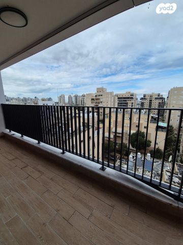 דירה, ד"ר שיפר 17, שיפר, פתח תקווה