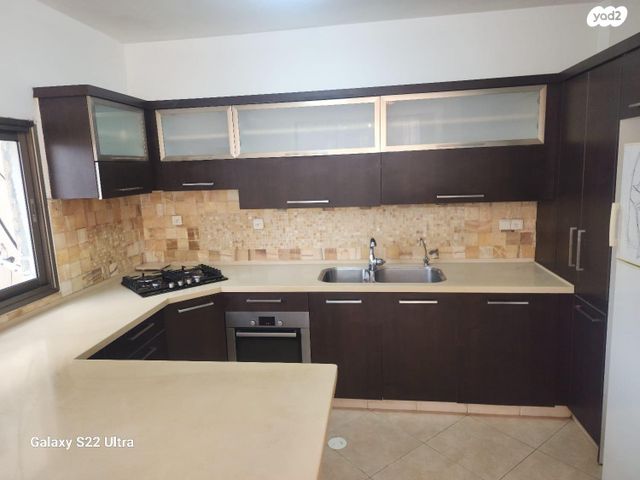 דירה, הרשת 18, לב העיר, בת ים