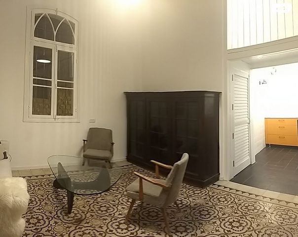 דירה, שיבת ציון 18, ואדי נסנאס, חיפה