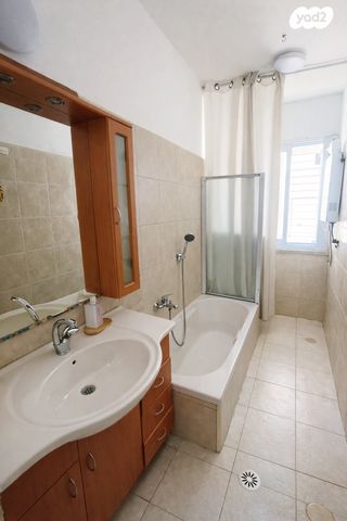 דירה, בר אילן 13, נווה רמז, חולון