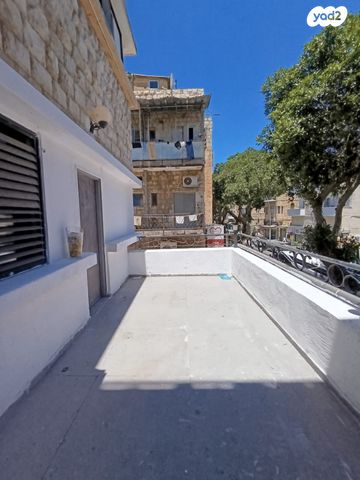 דירה, החלוץ 18, הדר מרכז, חיפה