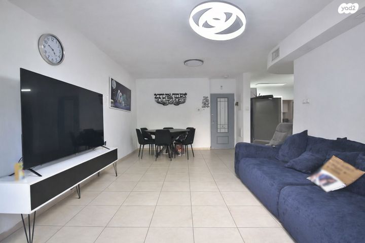 דירה, יקינטון 1, גבעת הרקפות, קרית ביאליק