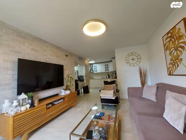 דירה, זלמן מייזל 4, נווה גולן, יפו ג', תל אביב יפו