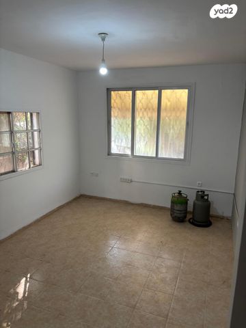 דירה, טרומפלדור 38, צפון מזרח מרכז העיר, נתניה