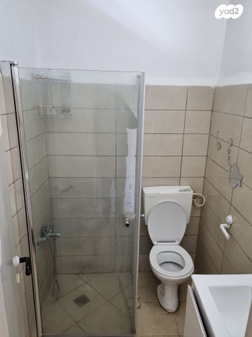 דירה, טוביה 8, קטמונים, ירושלים