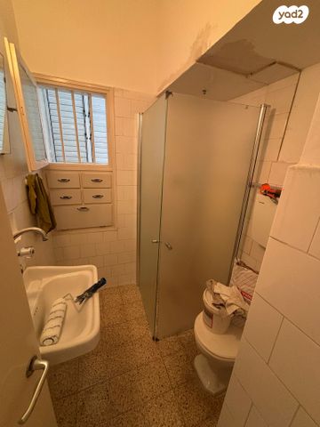 דירה, קרן קיימת לישראל 14, רמת יוסף, בת ים