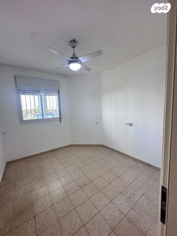 דירה, מנחם בגין 3, רמת פולג, נתניה