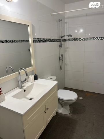 יחידת דיור, יאנוש קורצ'אק 8, גבעתי, רחובות