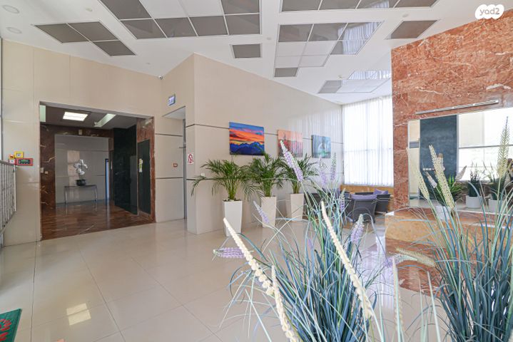 דירה, הגילה 17, נוף הטיילת, נתניה