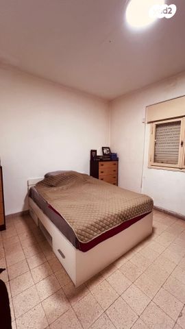 דירה, קריניצי 46, שכונת יהלום, מרכז העיר ב, רמת גן