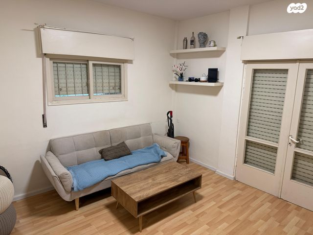 דירה, הדגנים 12, גבעת הרמבם, גבעתיים