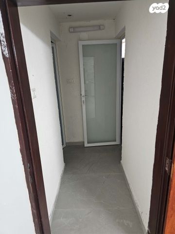 דירה, שדרות אבא חושי 111, עספיא, עספיא