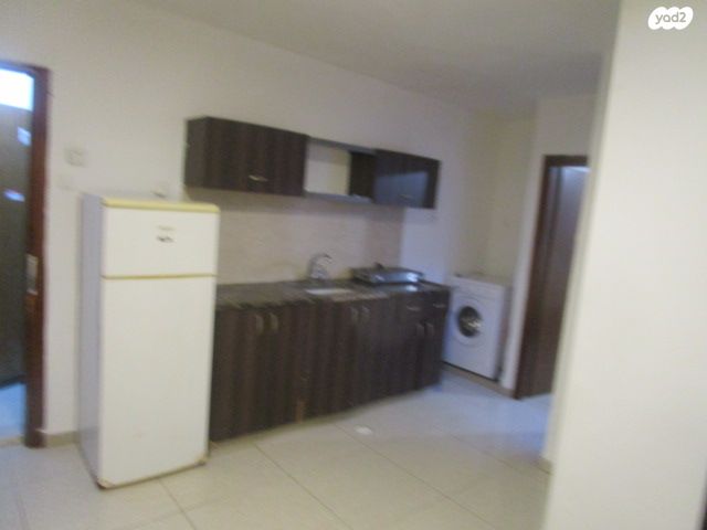 דרך שמשון 16