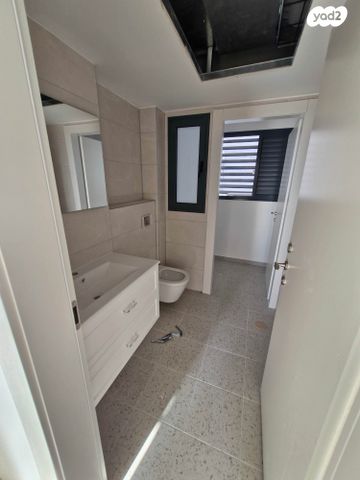 דירה, הרב מרדכי אליהו 22, כרמי הנדיב, אחוזת רוטנר, קרית מלאכי