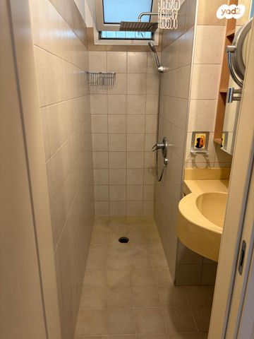 דירה, ליפסקי 21, הצפון החדש - כיכר המדינה, תל אביב יפו