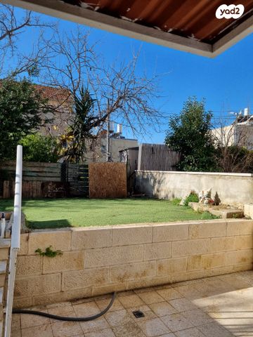 דירה, טוביה 8, קטמונים, ירושלים