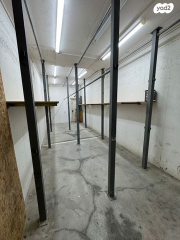 מחסן, אליהו קורן 18, חומת שמואל, הר חומה, ירושלים