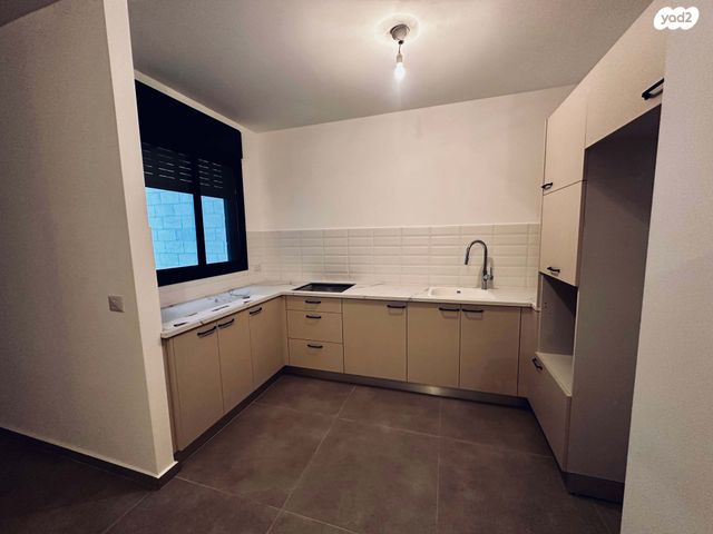 דירה, הכלנית 7, קרית גיורא, אור יהודה